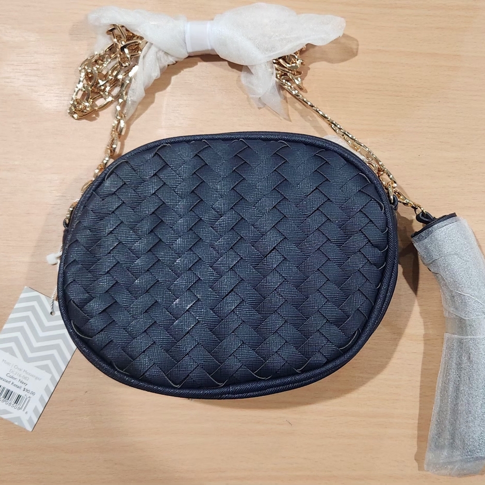 Mott Oval messenger Crossbody bag